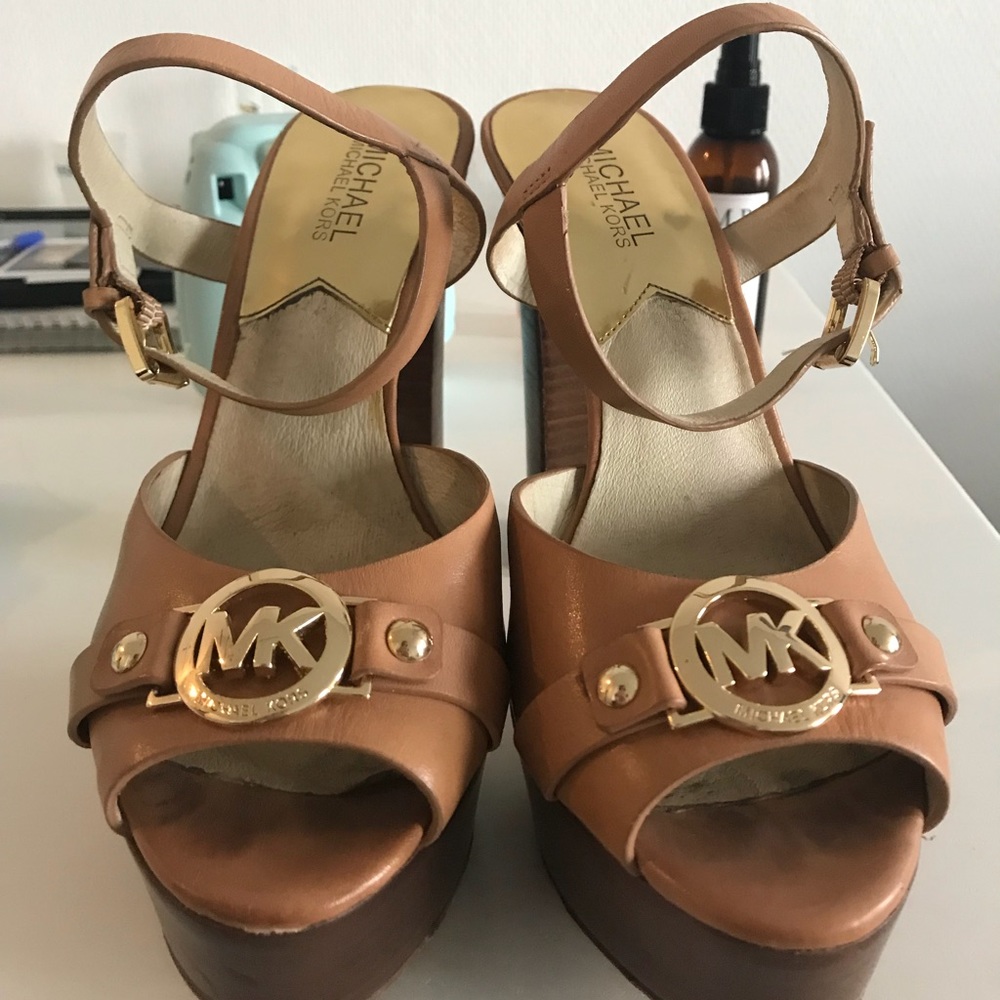 MK platform heels